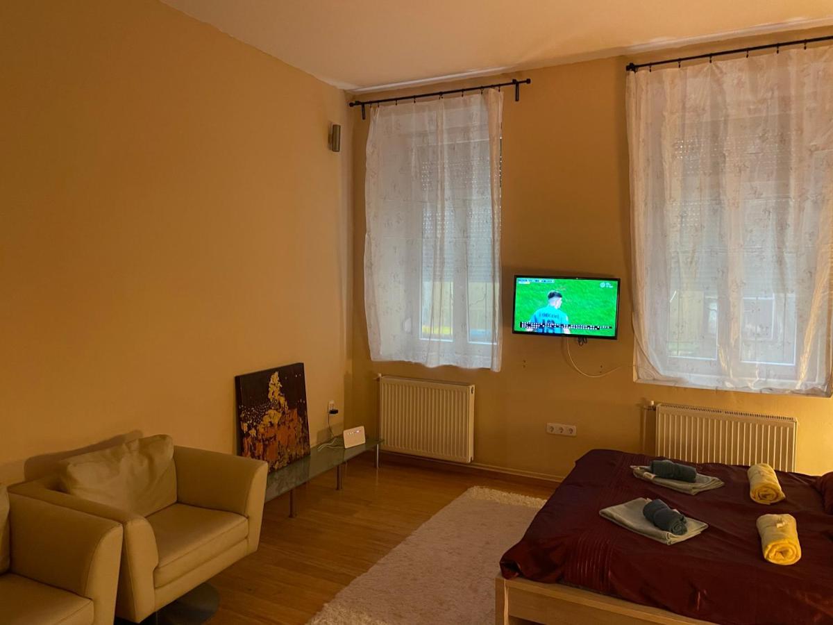 Budapest Clark Apartman ** Apartment Exterior photo